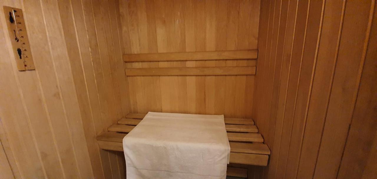 Aparthotel 4 ,, Cosy House Billiard " - Sauna & Parking Kaunas Luaran gambar