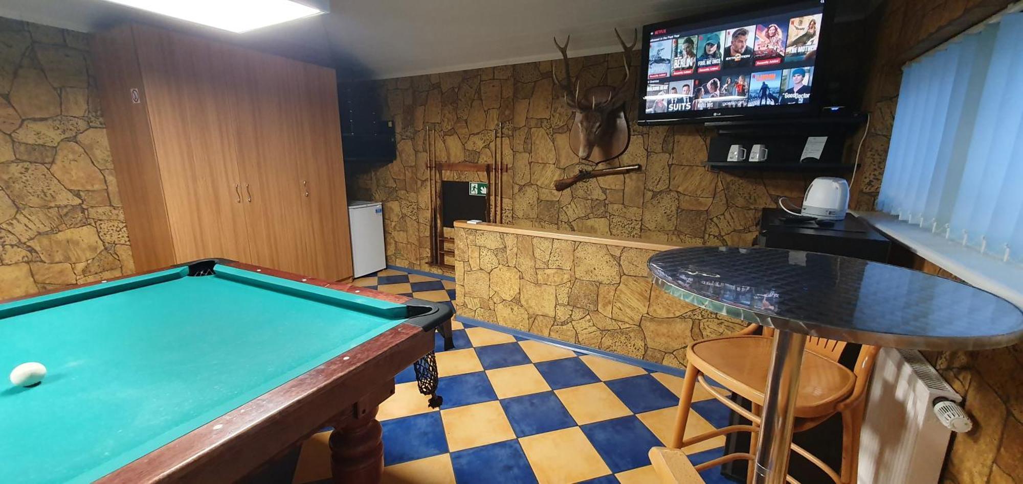Aparthotel 4 ,, Cosy House Billiard " - Sauna & Parking Kaunas Luaran gambar